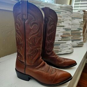 Classic Brown Leather Cowboy Boots